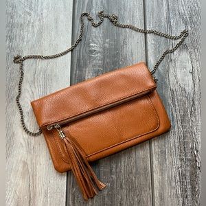 USED ONCE! Crossbody Purse Faux Leather Gold Chain Large Tassel Embellishment
